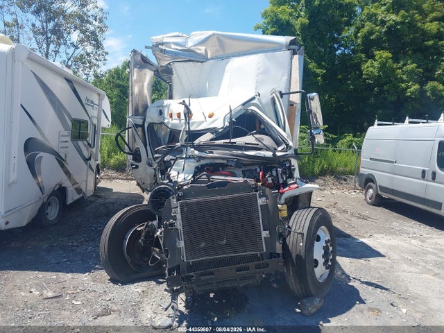 Продаж на аукціоні авто 2024 Freightliner M2 106, vin: 3ALACWFC5RDUX8780, номер лоту: 44359807