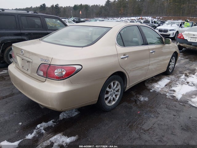 2004 LEXUS ES 330 JTHBA30G945016130 Photo 3