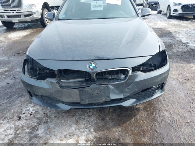 BMW 320i Xdrive 2014 WBA3C3C5XEF983641 Image 6
