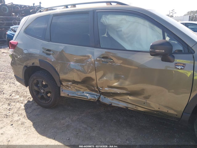 Продаж на аукціоні авто 2024 Subaru Forester Wilderness, vin: JF2SKAJC5RH405627, номер лоту: 44359875