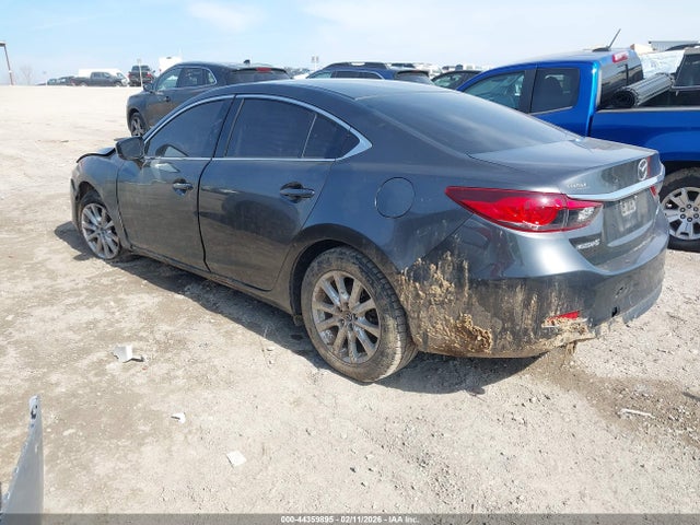 2017 MAZDA MAZDA6 JM1GL1U53H1150207 Photo 2