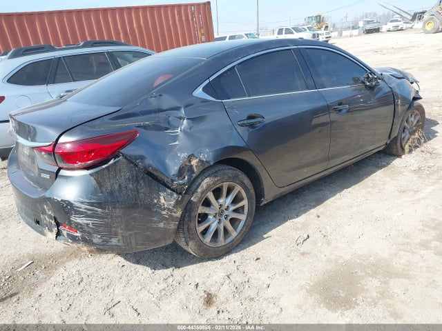 2017 MAZDA MAZDA6 JM1GL1U53H1150207 Photo 3