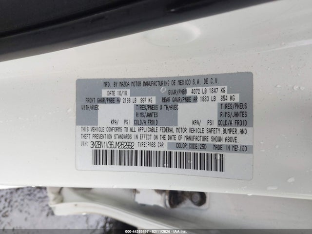 3MZBN1V36JM262992 Mazda Mazda3 Touring