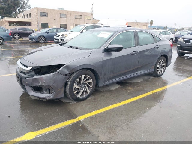 2HGFC2F7XJH536907 Honda CIVIC EX