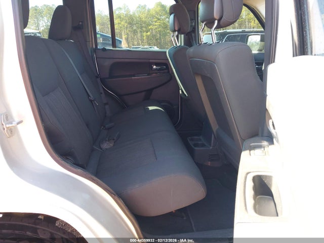 2012 JEEP LIBERTY 1C4PJLAK5CW190828 Photo 7