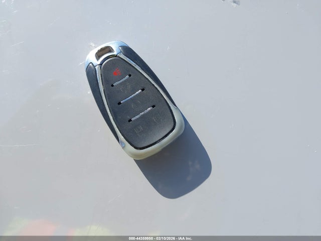 1G1ZD5ST4KF180589 Chevrolet MALIBU LT