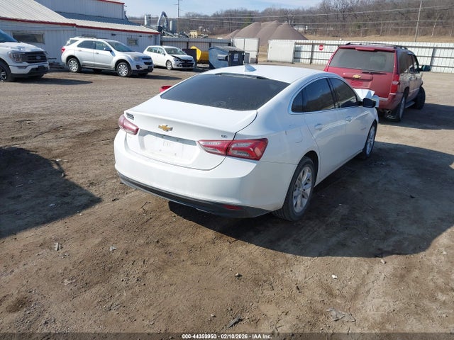 1G1ZD5ST4KF180589 Chevrolet MALIBU LT