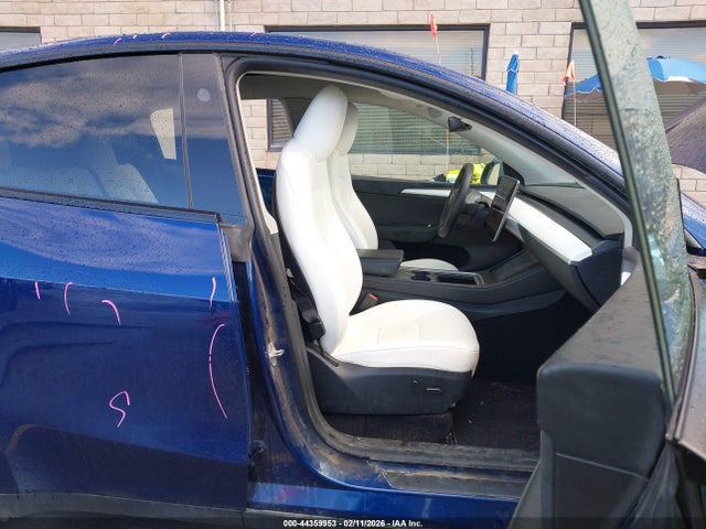 2023 TESLA MODEL Y 7SAYGDEE6PF969696 Photo 4