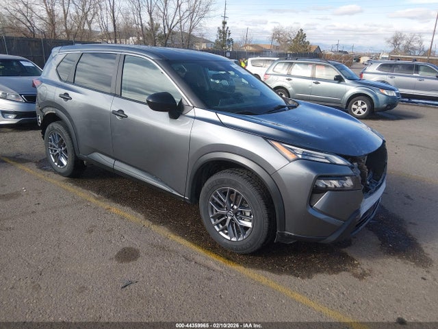 5N1BT3AB7RC707377 Nissan Rogue S Intelligent Awd