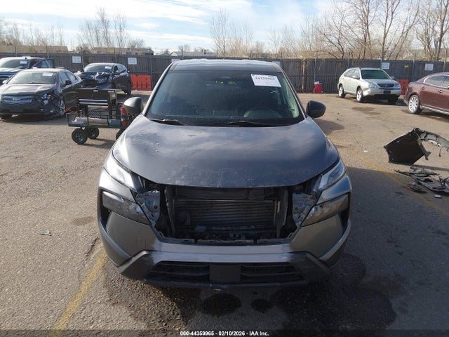5N1BT3AB7RC707377 Nissan Rogue S Intelligent Awd