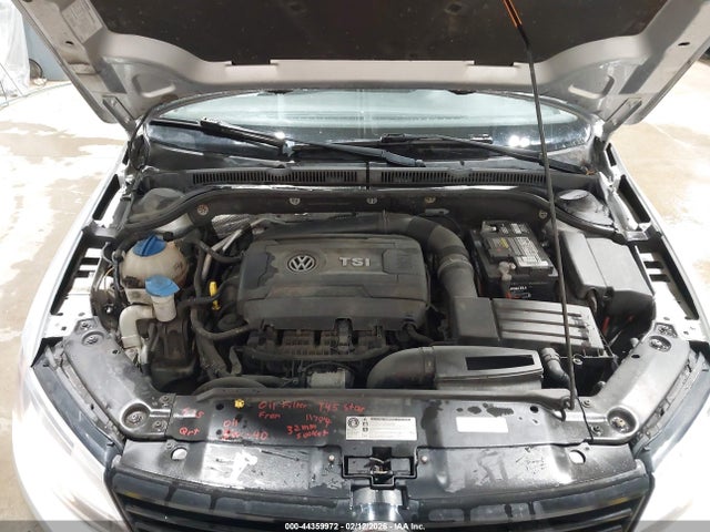 3VWD17AJ7EM247404 Volkswagen Jetta 1.8t Se