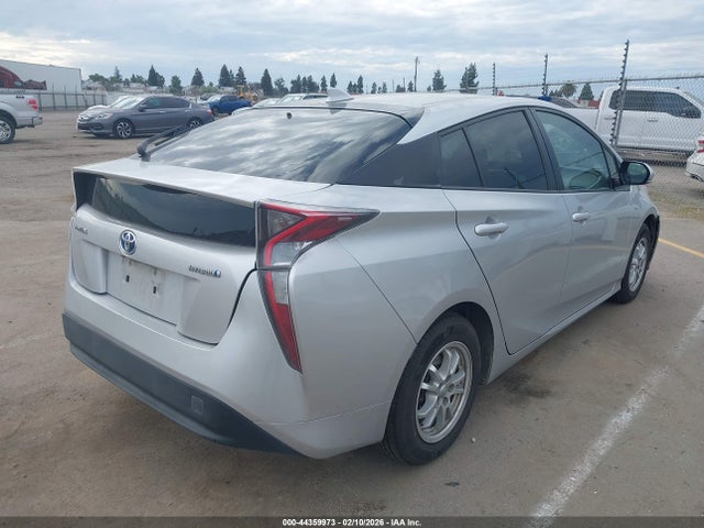 JTDKARFU9G3513471 Toyota Prius Three