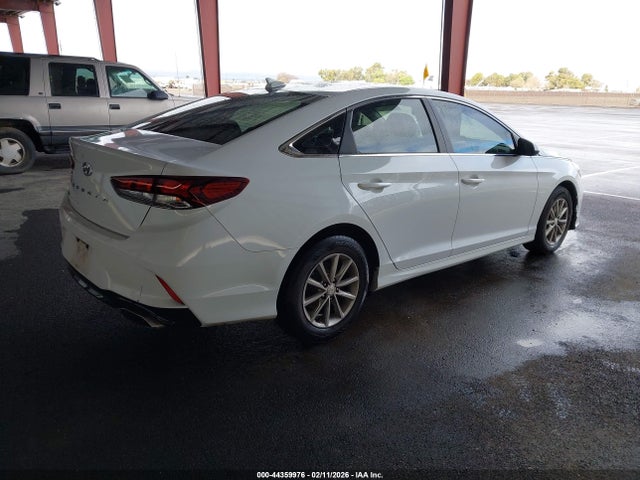 Hyundai SONATA SE 2019 5NPE24AF8KH770804 Image 4