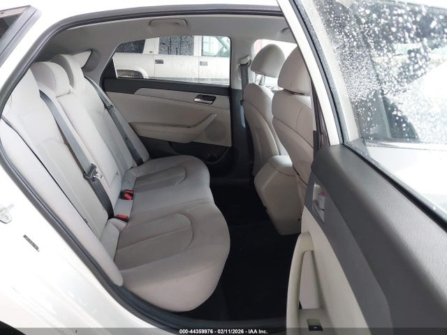 Hyundai SONATA SE 2019 5NPE24AF8KH770804 Image 8