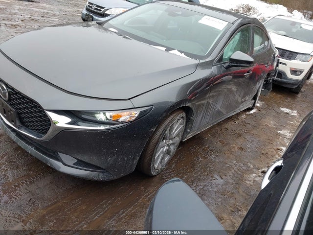 44360001 :رقم المزاد ، 3MZBPACM4PM368873 vin ، 2023 Mazda Mazda3 2.5 S Preferred مزاد بيع