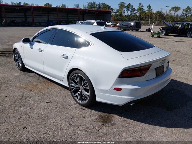2018 AUDI A7 WAUW3AFC8JN102916 Photo 2