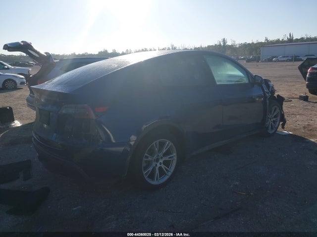 Продажа на аукционе авто 2020 Tesla Model Y Long Range Dual Motor All-wheel Drive/performance Dual Motor All-wheel Drive, vin: 5YJYGDEF2LF005659, номер лота: 44360025
