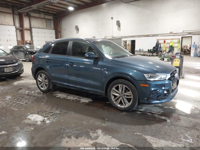44360026 :رقم المزاد ، WA1ECCFS2JR024525 vin ، 2018 Audi Q3 2.0t Premium/2.0t Sport Premium مزاد بيع