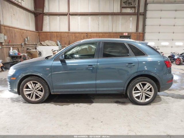 44360026 :رقم المزاد ، WA1ECCFS2JR024525 vin ، 2018 Audi Q3 2.0t Premium/2.0t Sport Premium مزاد بيع