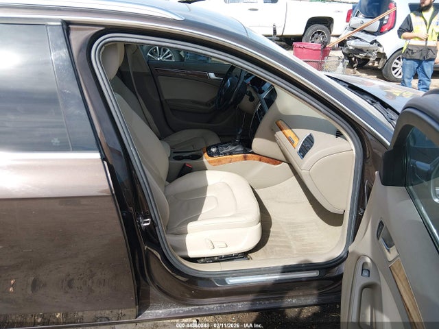 2011 AUDI A4 WAUWFAFL9BA017793 Photo 4