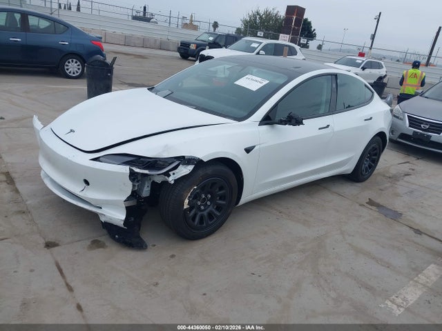 2026 TESLA MODEL 3 5YJ3E1EA8TF142351 Photo 1