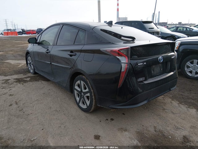 2016 TOYOTA PRIUS JTDKARFU1G3021419 Photo 2