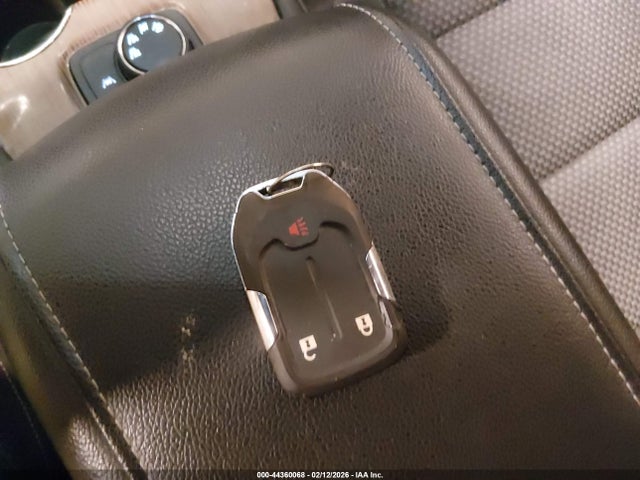 44360068 :رقم المزاد ، 1GKKNRL4XMZ225903 vin ، 2021 Gmc Acadia Awd Sle مزاد بيع