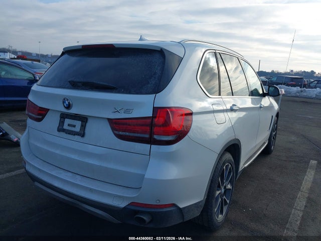 44360082 :رقم المزاد ، 5UXKR0C56F0P00859 vin ، 2015 Bmw X5 Xdrive35i مزاد بيع