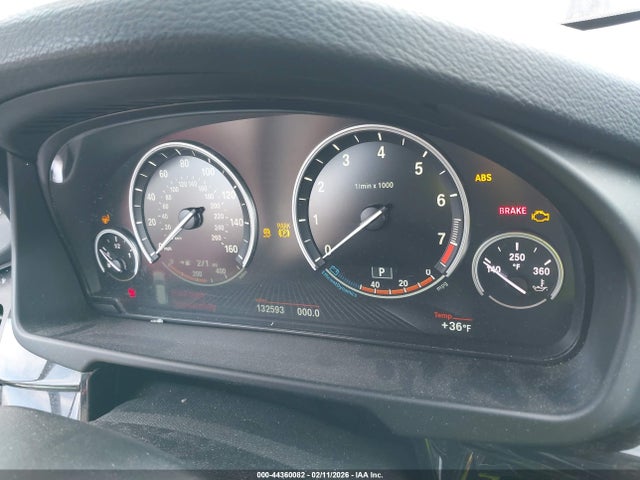 44360082 :رقم المزاد ، 5UXKR0C56F0P00859 vin ، 2015 Bmw X5 Xdrive35i مزاد بيع