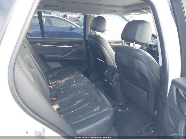 44360082 :رقم المزاد ، 5UXKR0C56F0P00859 vin ، 2015 Bmw X5 Xdrive35i مزاد بيع