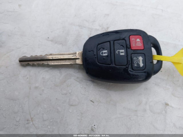 4T4BF1FK5ER354684 Toyota CAMRY LE
