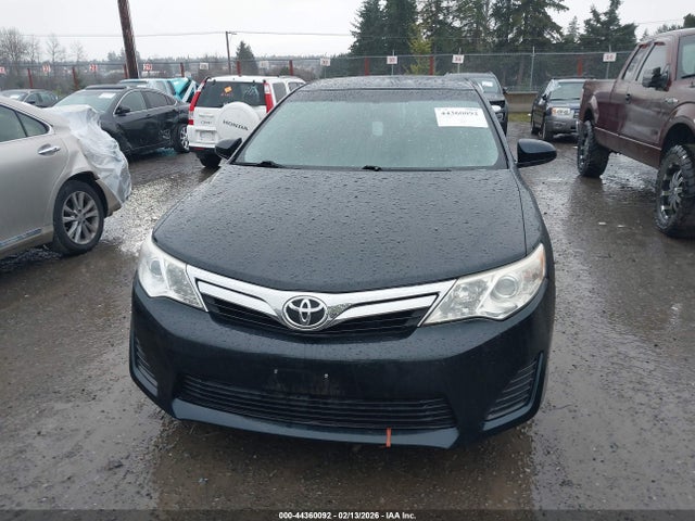 4T4BF1FK5ER354684 Toyota CAMRY LE
