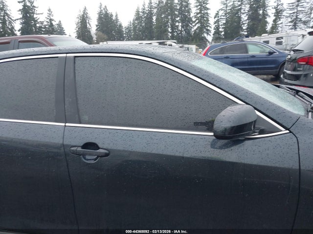 4T4BF1FK5ER354684 Toyota CAMRY LE