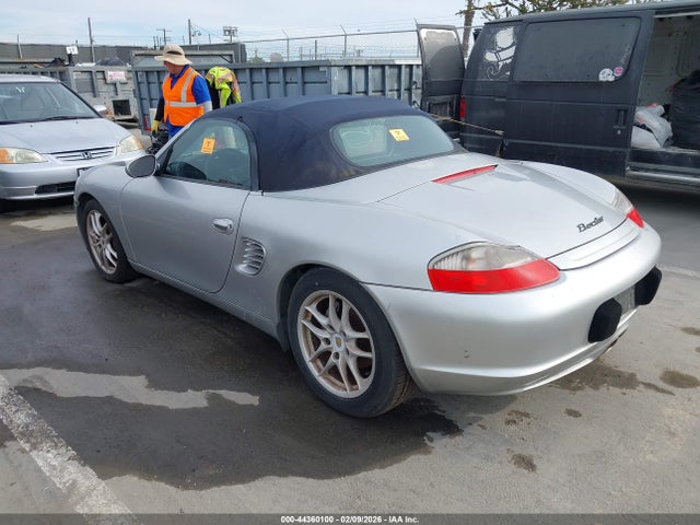 2003 PORSCHE BOXSTER WP0CA29863U623117 Photo 2