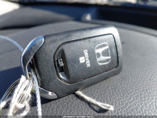 1HGCV1F9XJA197881 Honda Accord Touring