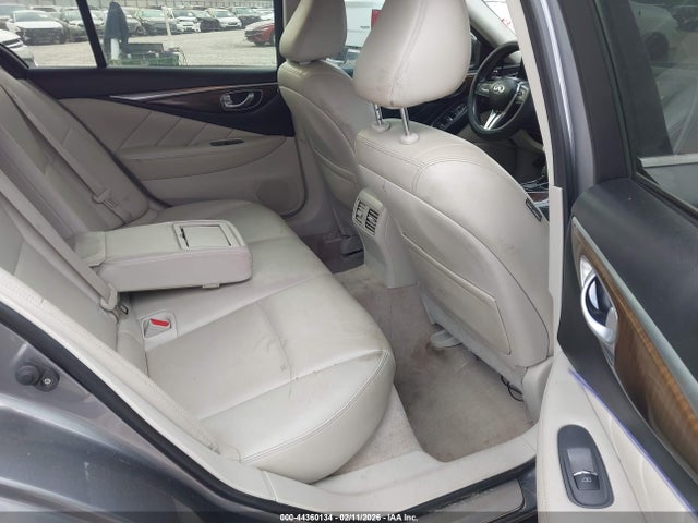 Продажа на аукционе авто 2019 Infiniti Q50 3.0t Luxe, vin: JN1EV7AP2KM518184, номер лота: 44360134