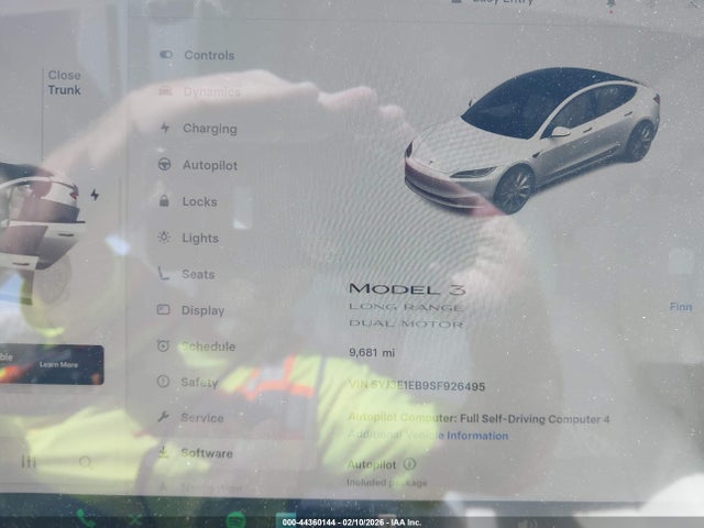 2025 TESLA MODEL 3 5YJ3E1EB9SF926495 Photo 6