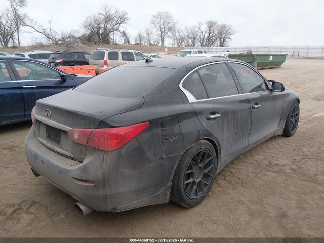44360152 :رقم المزاد ، JN1BV7AR5FM403508 vin ، 2015 Infiniti Q50 Premium مزاد بيع