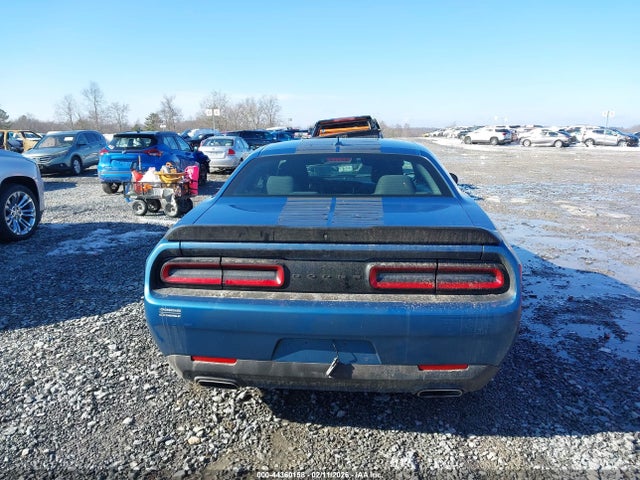 44360158 :رقم المزاد ، 2C3CDZAGXLH135248 vin ، 2020 Dodge Challenger Sxt مزاد بيع