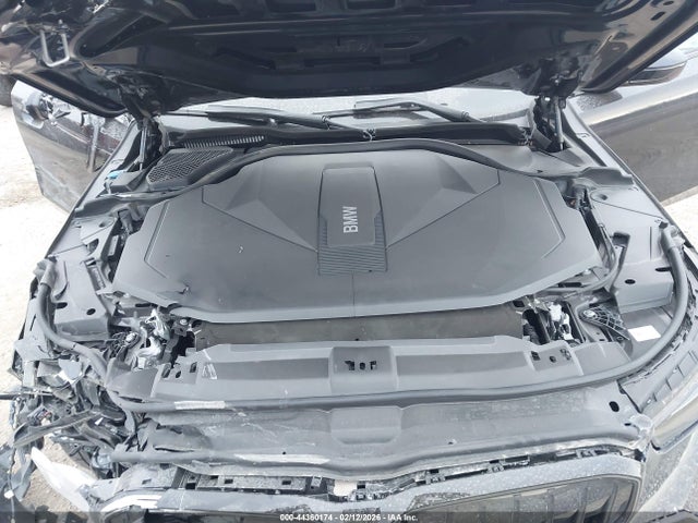 WBY33FK08RCT10914 BMW I5 Edrive40