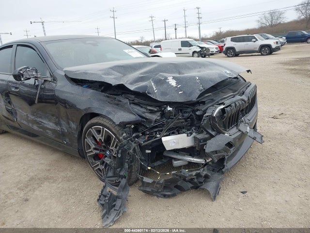 WBY33FK08RCT10914 BMW I5 Edrive40