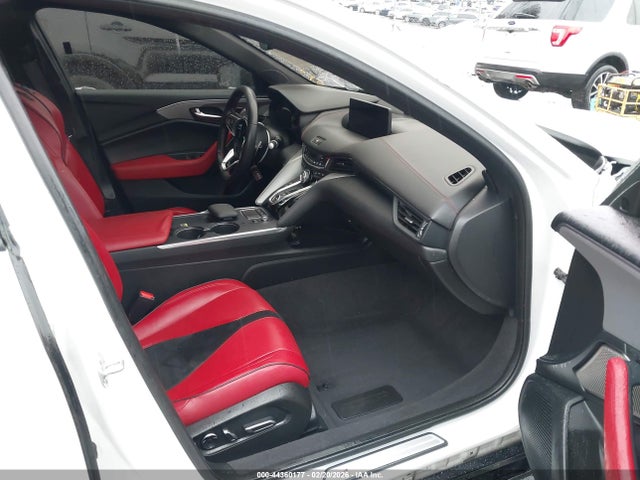 Продаж на аукціоні авто 2022 Acura Tlx A-spec Package, vin: 19UUB6F57NA002025, номер лоту: 44360177
