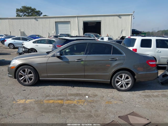 2011 Mercedes-benz E 350 მანქანა იყიდება აუქციონზე, vin: WDDHF5GB5BA416067, აუქციონის ნომერი: 44360184