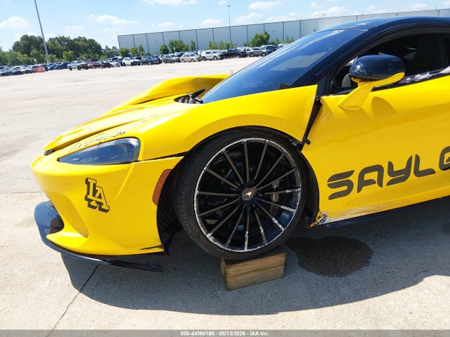 2021 Mclaren Gt Coupe მანქანა იყიდება აუქციონზე, vin: SBM22GCAXMW001327, აუქციონის ნომერი: 44360190