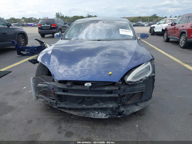 Tesla Model S 60/75 2017 5YJSA1E1XHF191050 Image 13