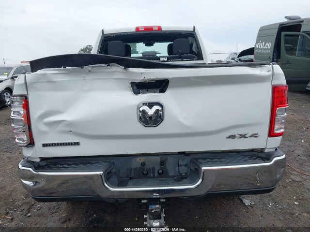 Продажа на аукционе авто 2021 Ram 2500 Big Horn  4x4 6'4 Box, vin: 3C6UR5DL9MG555367, номер лота: 44360250
