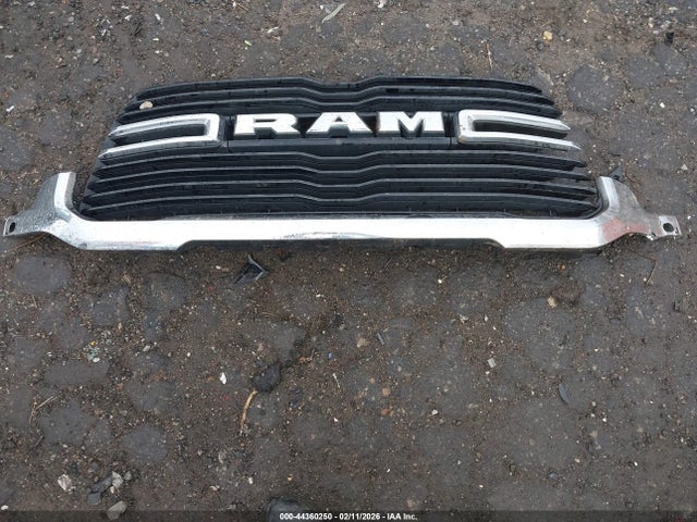 Продажа на аукционе авто 2021 Ram 2500 Big Horn  4x4 6'4 Box, vin: 3C6UR5DL9MG555367, номер лота: 44360250