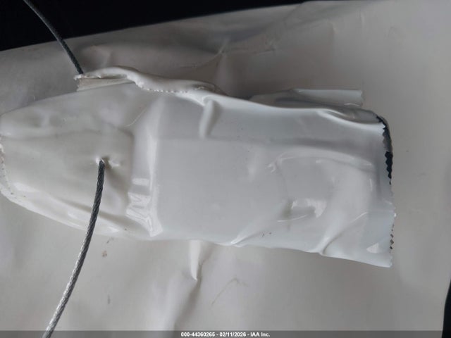 2017 JAGUAR XE SAJAD4BG7HA961082 Photo 10