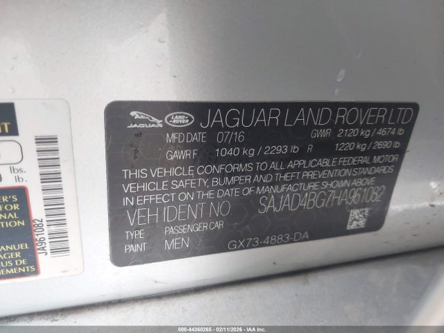 2017 JAGUAR XE SAJAD4BG7HA961082 Photo 8