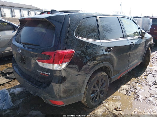 2024 SUBARU FORESTER JF2SKAGC9RH509061 Photo 3